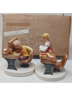 VTG School Days Set Boy Girl At Desks HandPainted Sebastian 2908/10000 LTD #D-19